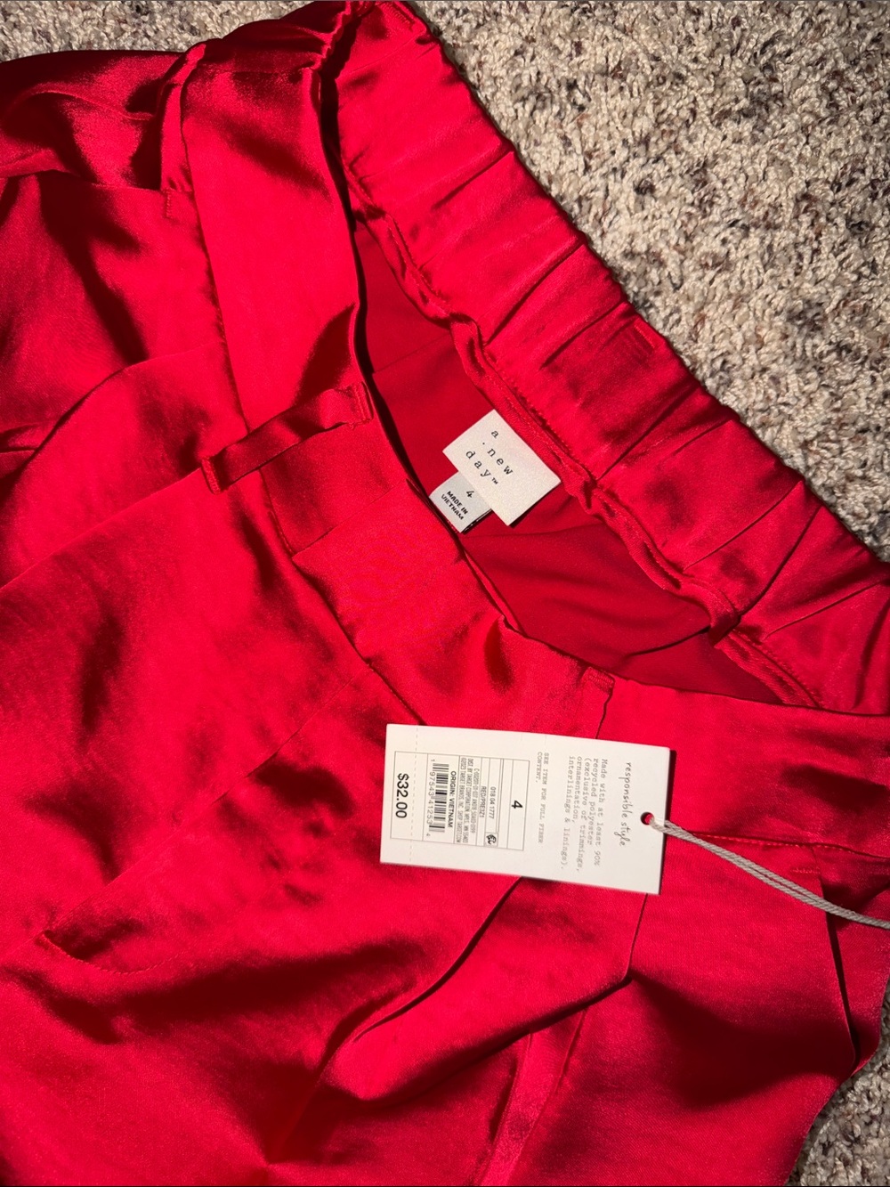 Cherry Red Satin Set - Picture 6 of 6